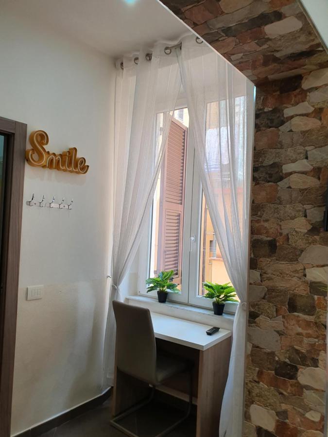 Ari Guest House Ла-Спеція Екстер'єр фото
