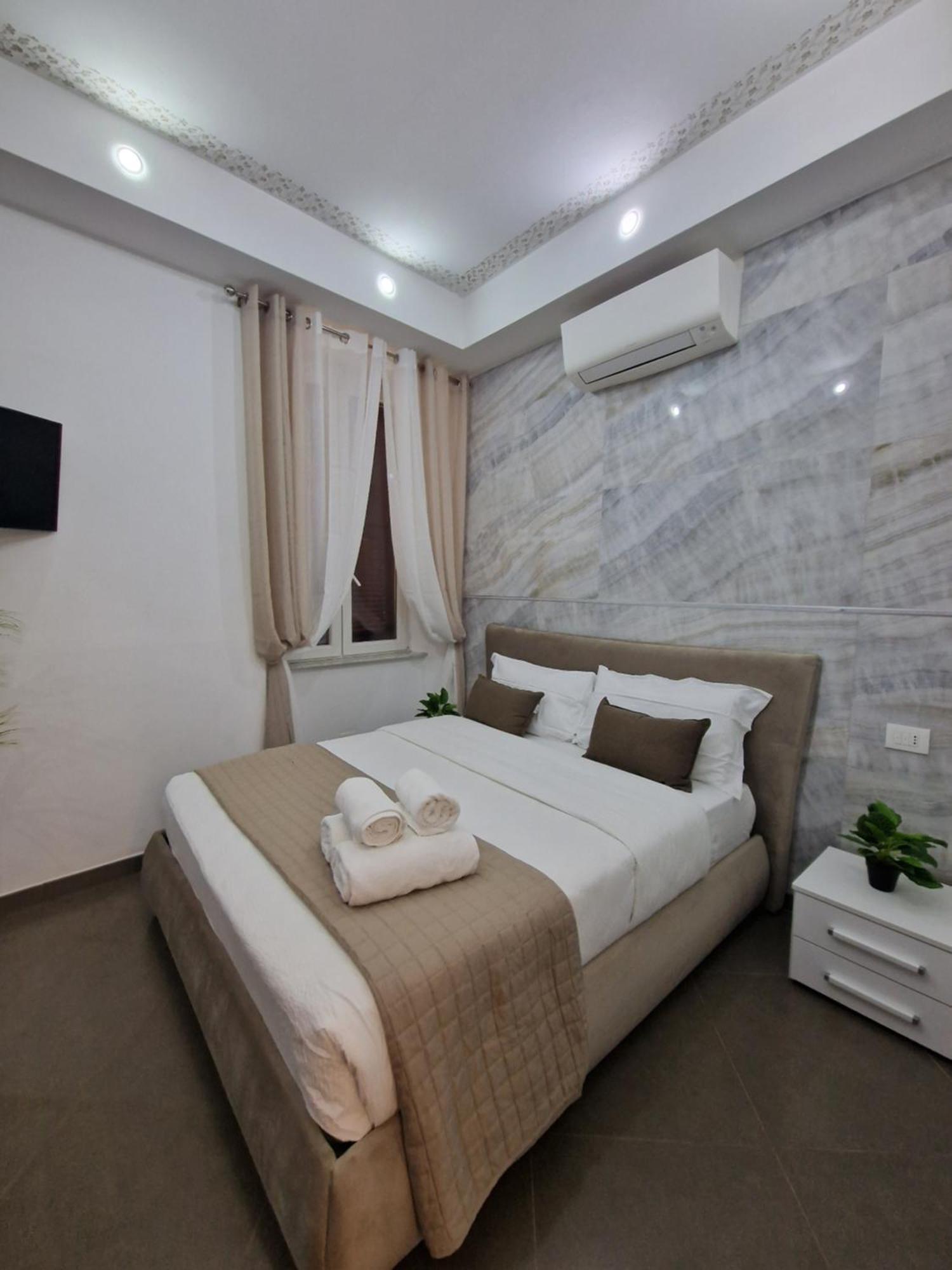 Ari Guest House Ла-Спеція Екстер'єр фото