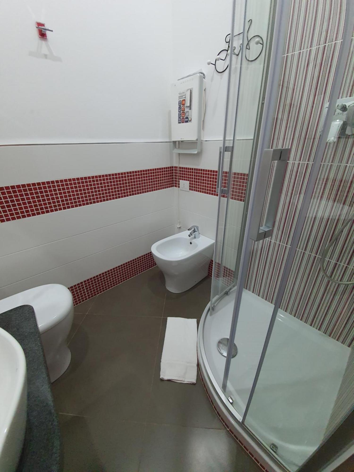 Ari Guest House Ла-Спеція Номер фото
